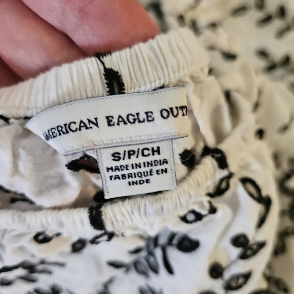 S American Eagle crop top - Picture 3 of 4